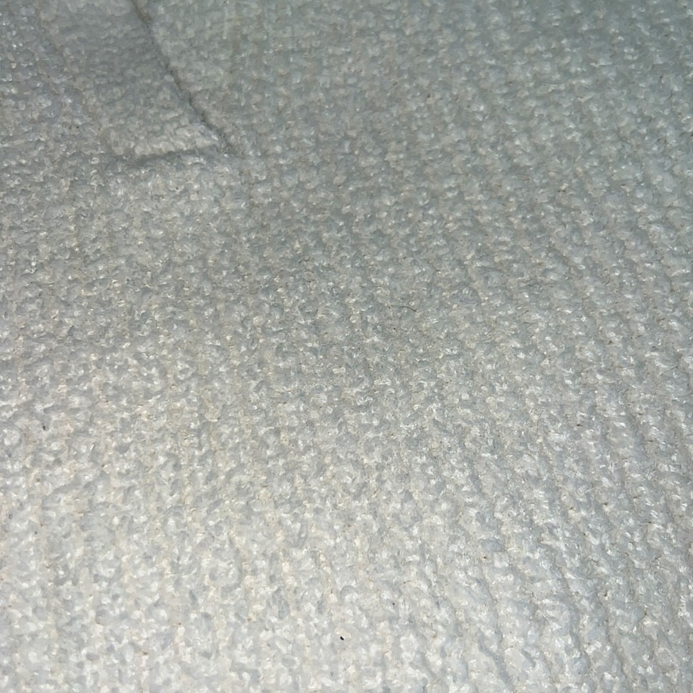 Thick Ribbed Cropped Sweater - Picture 15 of 15